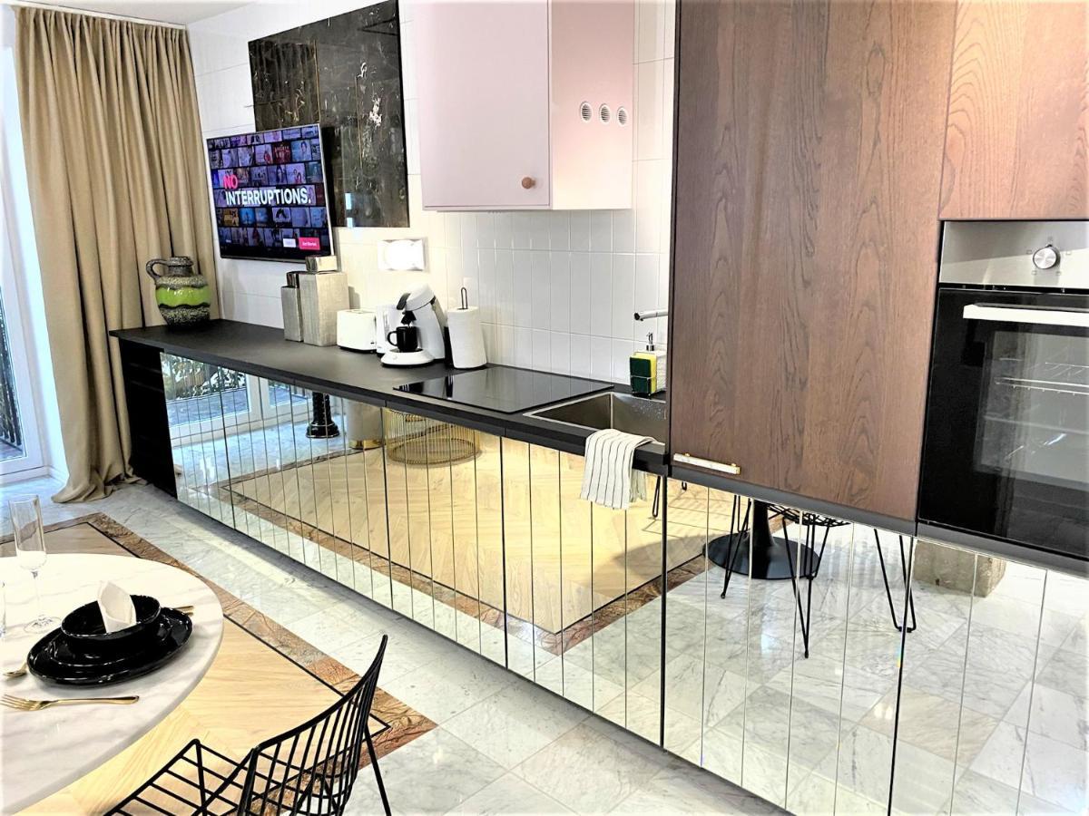 Design+Luxus Apartment Im Zentrum! +Netflix ワルシャワ エクステリア 写真