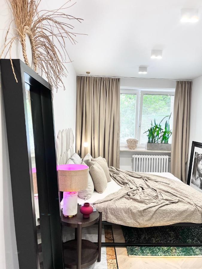 Design+Luxus Apartment Im Zentrum! +Netflix ワルシャワ エクステリア 写真